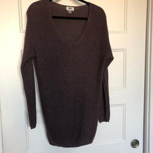 Oversized purple Old Navy knit sweater